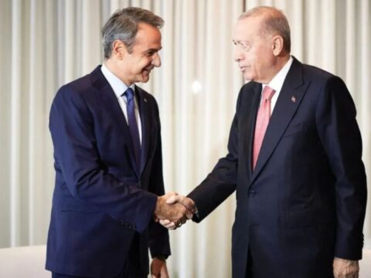 Διάλογος ή Χάγη; Το κρίσιμο σταυροδρόμι των ελληνοτουρκικών σχέσεων: Τι λένε στο parapolitika.gr ο Χρήστος Ροζάκης και ο