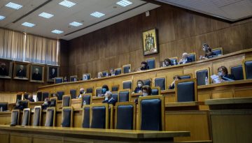 &Delta;ί&kappa;&eta; &upsilon;&pi;&omicron;&kappa;&lambda;&omicron;&pi;ώ&nu;: &Kappa;&lambda;&epsilon;ί&nu;&epsilon;&iota; &eta; &alpha;&pi;&omicron;&delta;&epsilon;&iota;&kappa;&tau;&iota;&kappa;ή &delta;&iota;&alpha;&delta;&iota;&kappa;&alpha;&sigma;ί&alpha;, &alpha;&nu;&omicron;ί&gamma;&epsilon;&iota; &omicron; &delta;&rho;ό&mu;&omicron;&sigmaf; &gamma;&iota;&alpha; &tau;&eta;&nu; &alpha;&pi;ό&phi;&alpha;&sigma;&eta;