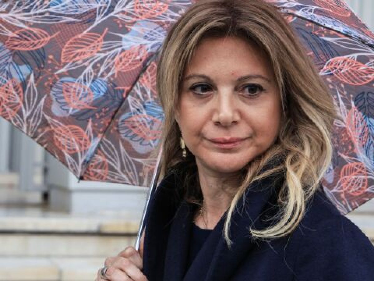 Η πρώτη μεγάλη φθορά της Καρυστιανού: Πώς επιχειρεί να “ανασκευάσει” τις δηλώσεις για τις αμβλώσεις