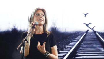 Καρυστιανού σε πολιτική δίνη: Η αναζήτηση συνεργασιών μετά το “ναυάγιο” με τον Σύλλογο Τεμπών και τα