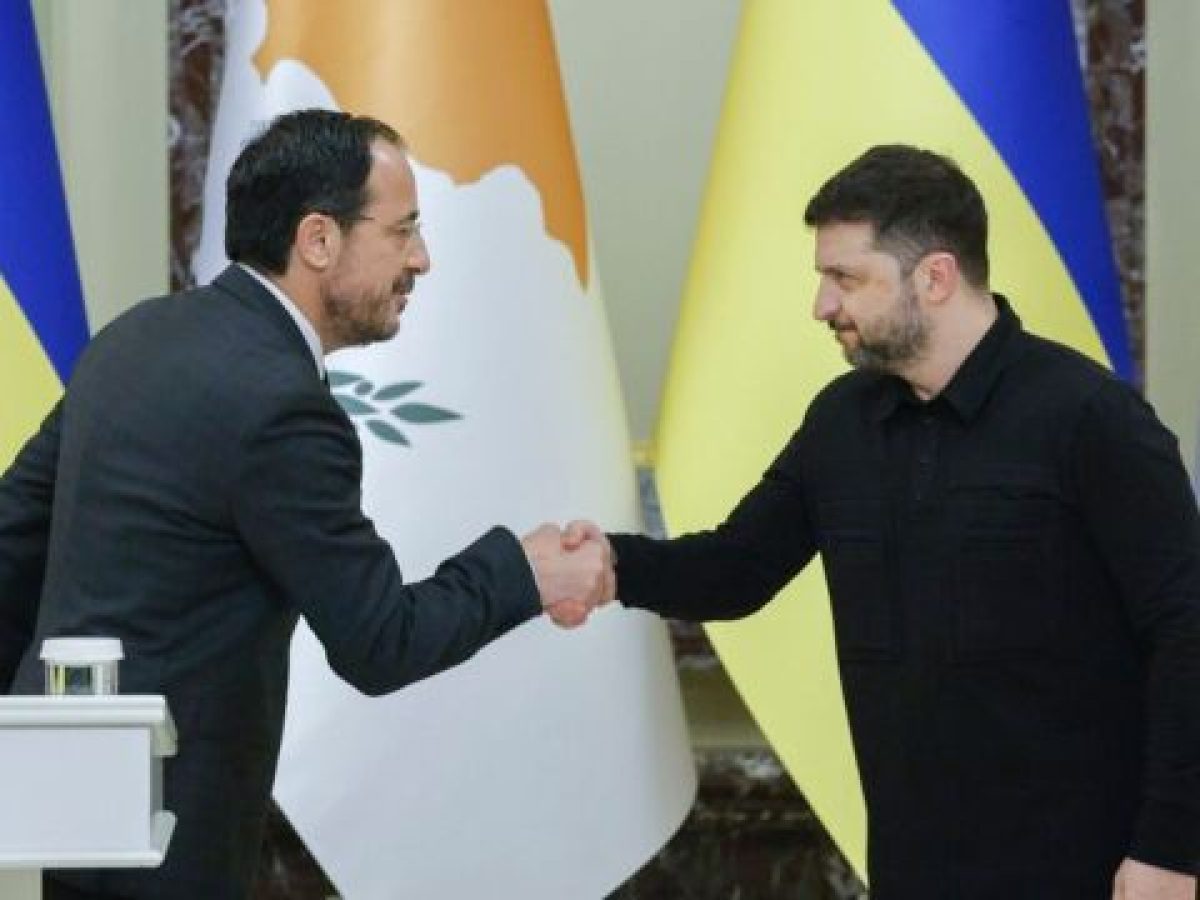 Πάει Κύπρο ο Ζελένσκι: Τα συγχαρητήρια στον Χριστοδουλίδη για την ανάληψη της προεδρίας του Συμβουλίου της ΕΕ