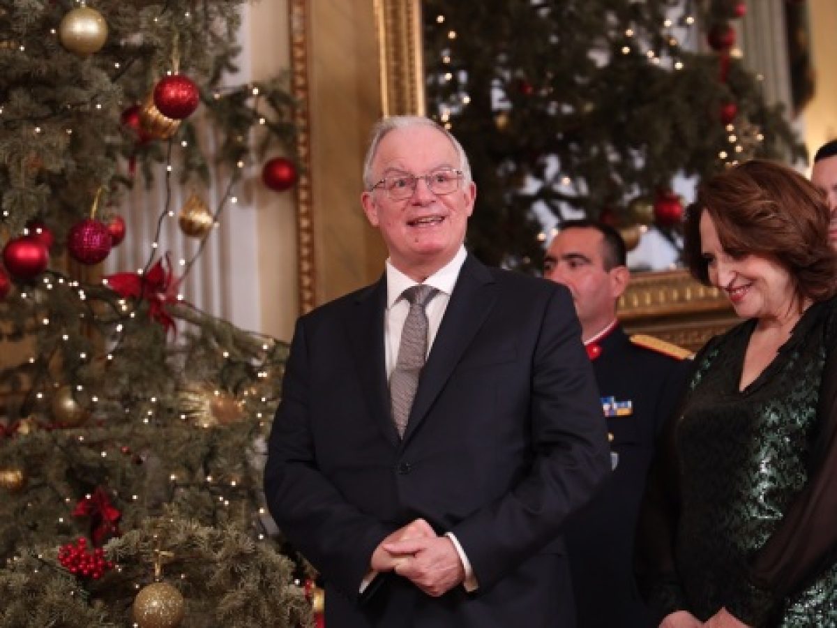 Πρωτοχρονιάτικο μήνυμα Τασούλα: “Να αλλάξουμε όλα όσα μας πληγώνουν” – Η αναφορά του στο αγροτικό&lt