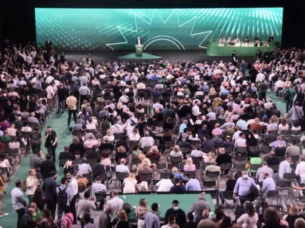 &Sigma;&epsilon; &nu;έ&alpha; &pi;&epsilon;&rho;&iota;&delta;ί&nu;&eta;&sigma;&eta; &tau;&omicron; &Pi;&Alpha;&Sigma;&Omicron;&Kappa;: &ldquo;&Beta;&rho;&omicron;&chi;ή&rdquo; &omicron;&iota; &pi;&alpha;&rho;&alpha;&iota;&tau;ή&sigma;&epsilon;&iota;&sigmaf; &sigma;&tau;&epsilon;&lambda;&epsilon;&chi;ώ&nu; &sigma;&epsilon; ό&lambda;&eta; &tau;&eta;&nu; &Epsilon;&lambda;&lambda;ά&delta;&alpha; &mu;&epsilon; &phi;ό&nu;&tau;&omicron; &tau;&omicron; &Sigma;&upsilon;&nu;έ&delta;&rho;&iota;&omicron; (