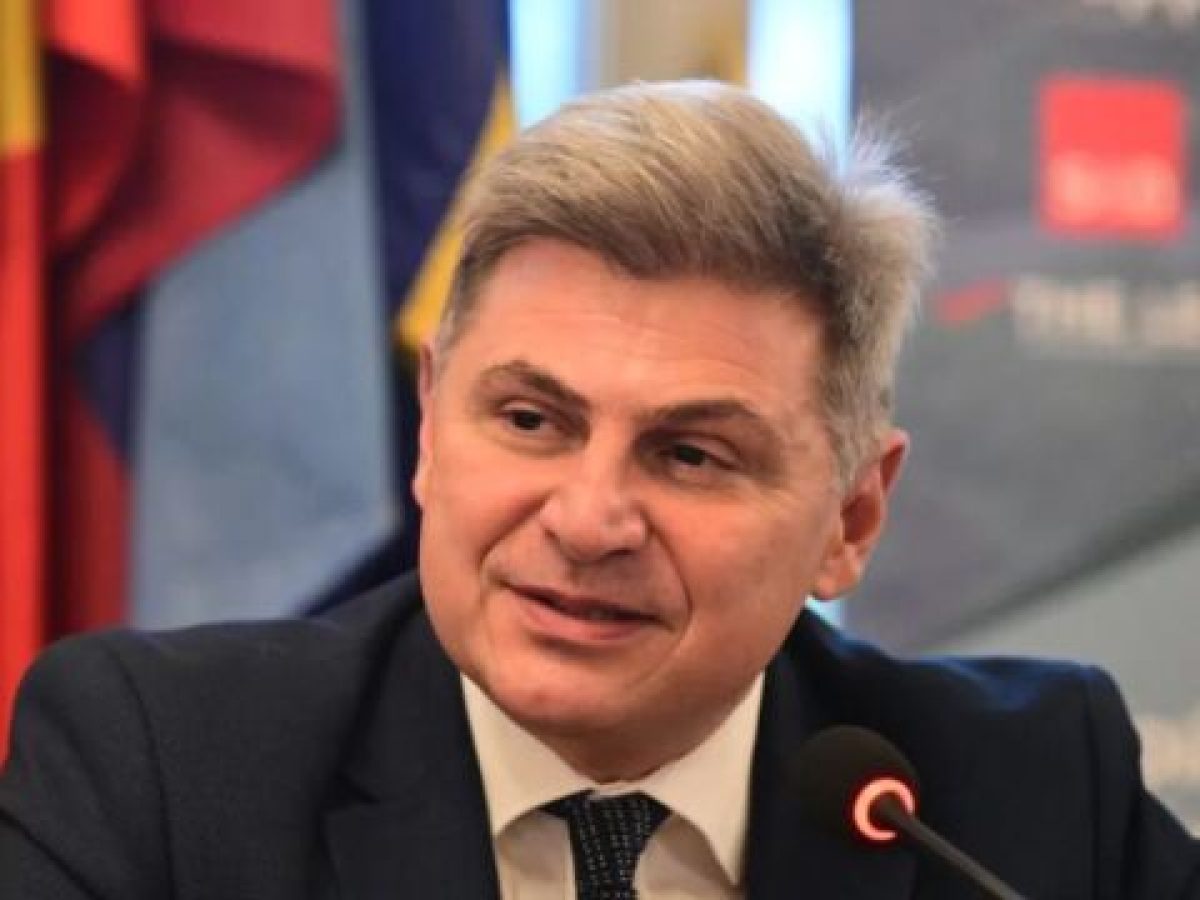 ΣΥΡΙΖΑ: Οι πραγματικοί λόγοι της διαγραφής του Νικόλα Φαραντούρη – Τι του “χρεώνουν” στελέχη της Κου