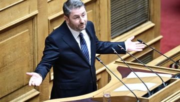 Ανδρουλάκης: Ο πρωθυπουργός και ο υπουργός Εξωτερικών να αποδοκιμάσουν άμεσα τις επικίνδυνες δηλώσεις Λαζαρίδη