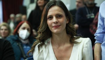 Ε. Αχτσιόγλου: Συσπείρωση δυνάμεων για να μην δοθεί τρίτη θητεία στην κυβέρνηση Μητσοτάκη