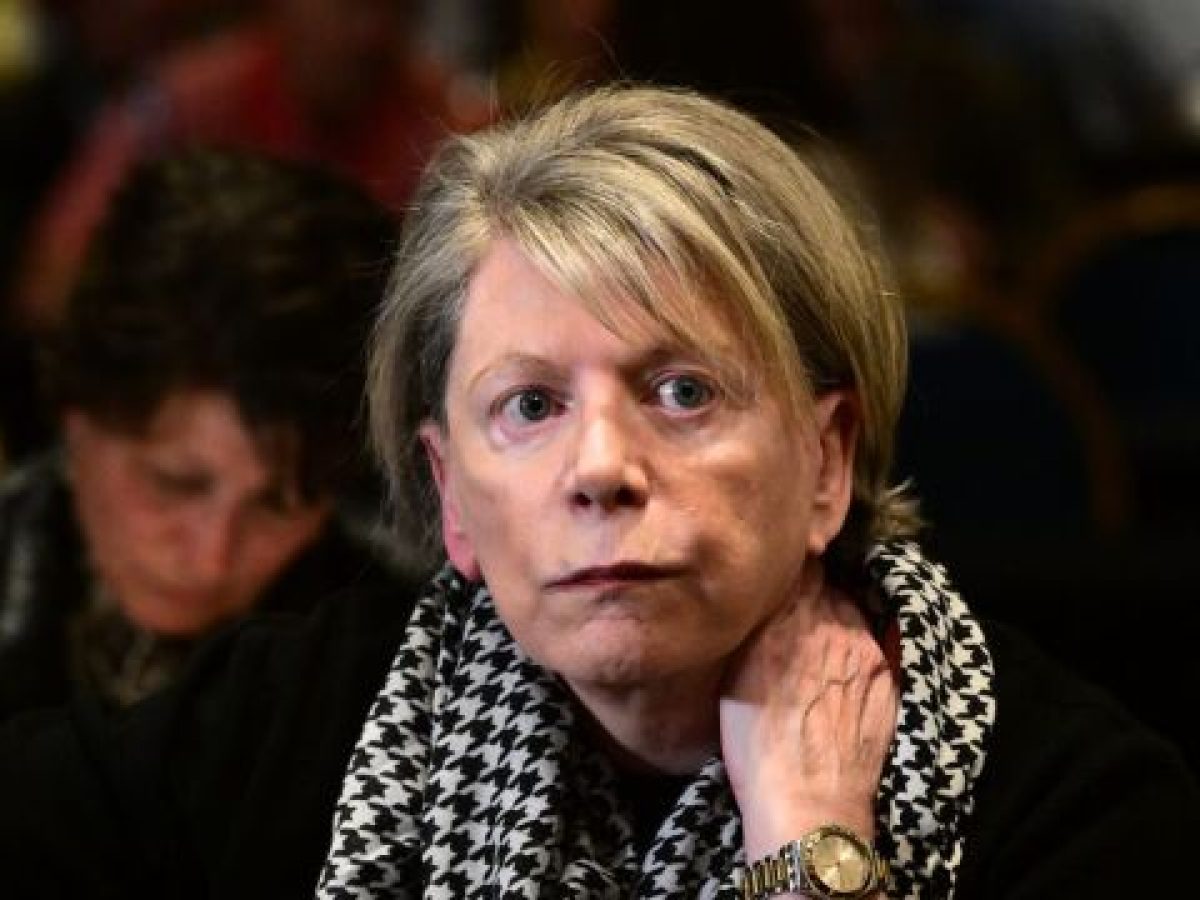 Έλενα Ακρίτα: Έχω κάνει έκτρωση, όταν ακόμα ήταν παράνομες – Η μάνα μου τότε μου είχε ανοίξει την αγκαλιά της