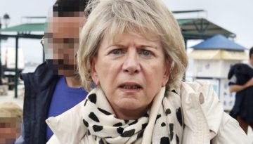 Έλενα Ακρίτα: «Έχω κάνει έκτρωση, όταν ακόμα ήταν παράνομες»