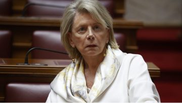 Έλενα Ακρίτα: «Έχω κάνει έκτρωση, όταν ήταν παράνομες»