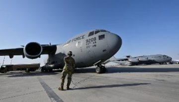 ΕΝΤΕΙΝΟΝΤΑΙ ΟΙ ΣΤΡΑΤΙΩΤΙΚΕΣ ΠΡΟΕΤΟΙΜΑΣΙΕΣ: Συναγερμός! ΗΠΑ – Ισραήλ – ΕΕ ετοιμάζουν επίθεση στο Ιράν