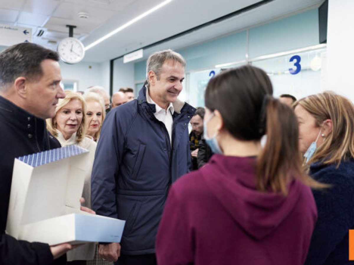 Επίσκεψη Μητσοτάκη στο νοσοκομείο Γεννηματάς: Ενημερώθηκε για τα επείγοντα και τα έργα αναβάθμισης, δείτε βίντεο και φωτο