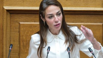 Ερώτηση του ΠΑΣΟΚ στη Βουλή για την «τρικλοποδιά» της Δόμνας Μιχαηλίδου στο Πρόγραμμα ανθρωπιστικής βοήθειας σε άπορους π