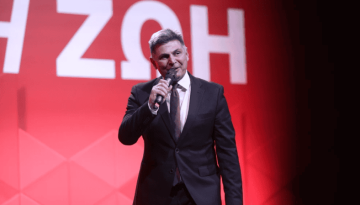 Εξηγήσεις ζήτησε ο Φάμελλος από τον Φαραντούρη για τις δηλώσεις του για το κόμμα Καρυστιανού – «Βεβαίως είμαι ΣΥΡΙΖΑ»