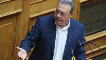 &Phi;ά&mu;&epsilon;&lambda;&lambda;&omicron;&sigmaf;: &laquo;&Mu;&epsilon; &tau;&omicron; &sigma;&eta;&mu;&epsilon;&rho;&iota;&nu;ό &tau;&omicron;&upsilon; &mu;ή&nu;&upsilon;&mu;&alpha; &omicron; &kappa;. &Mu;&eta;&tau;&sigma;&omicron;&tau;ά&kappa;&eta;&sigmaf; &alpha;&pi;έ&delta;&epsilon;&iota;&xi;&epsilon; &xi;&alpha;&nu;ά ό&tau;&iota; &epsilon;ί&nu;&alpha;&iota; &epsilon;&pi;&iota;&kappa;ί&nu;&delta;&upsilon;&nu;&omicron;&sigmaf;&raquo;