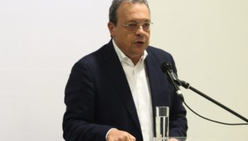 Φάμελλος: Προοδευτική απάντηση στη δυστοπία Μητσοτάκη – «Σημαντικός ο ρόλος του Τσίπρα»