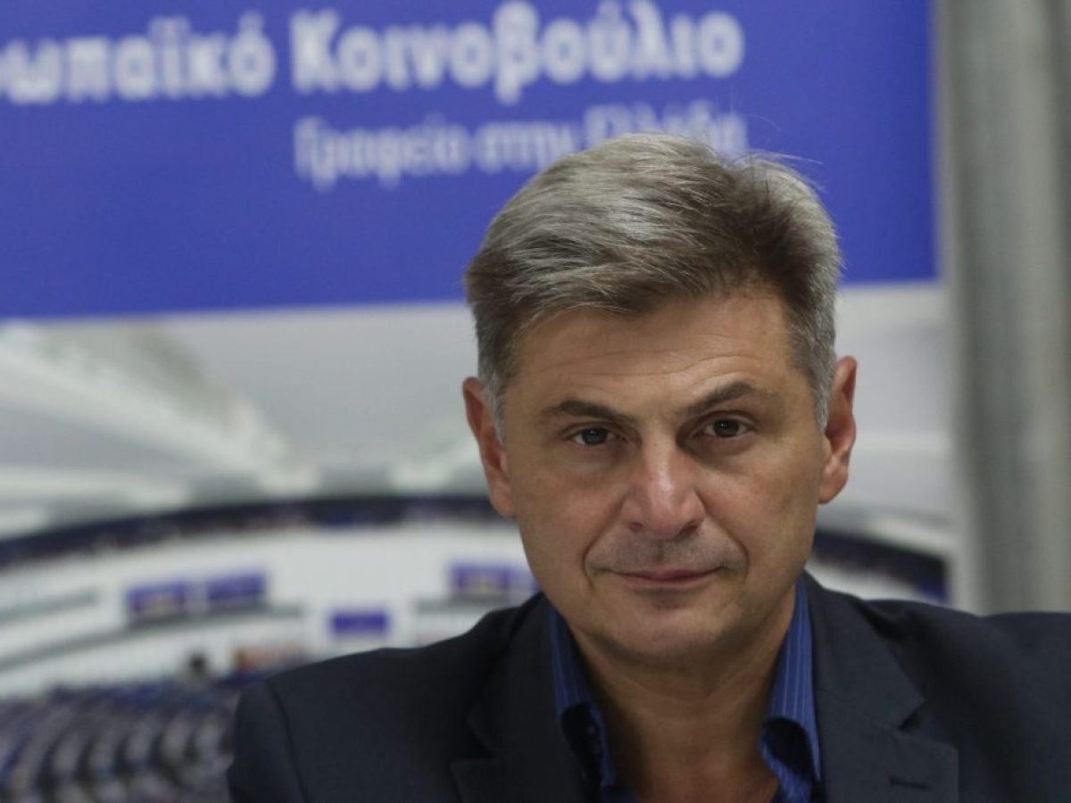 Φαραντούρης μετά την διαγραφή του: «Η έδρα ανήκει στους συμπολίτες μου»