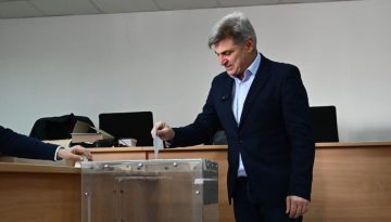 Φαραντούρης: Ο ΣΥΡΙΖΑ έχει αναφυλαξία στα κινήματα των πολιτών