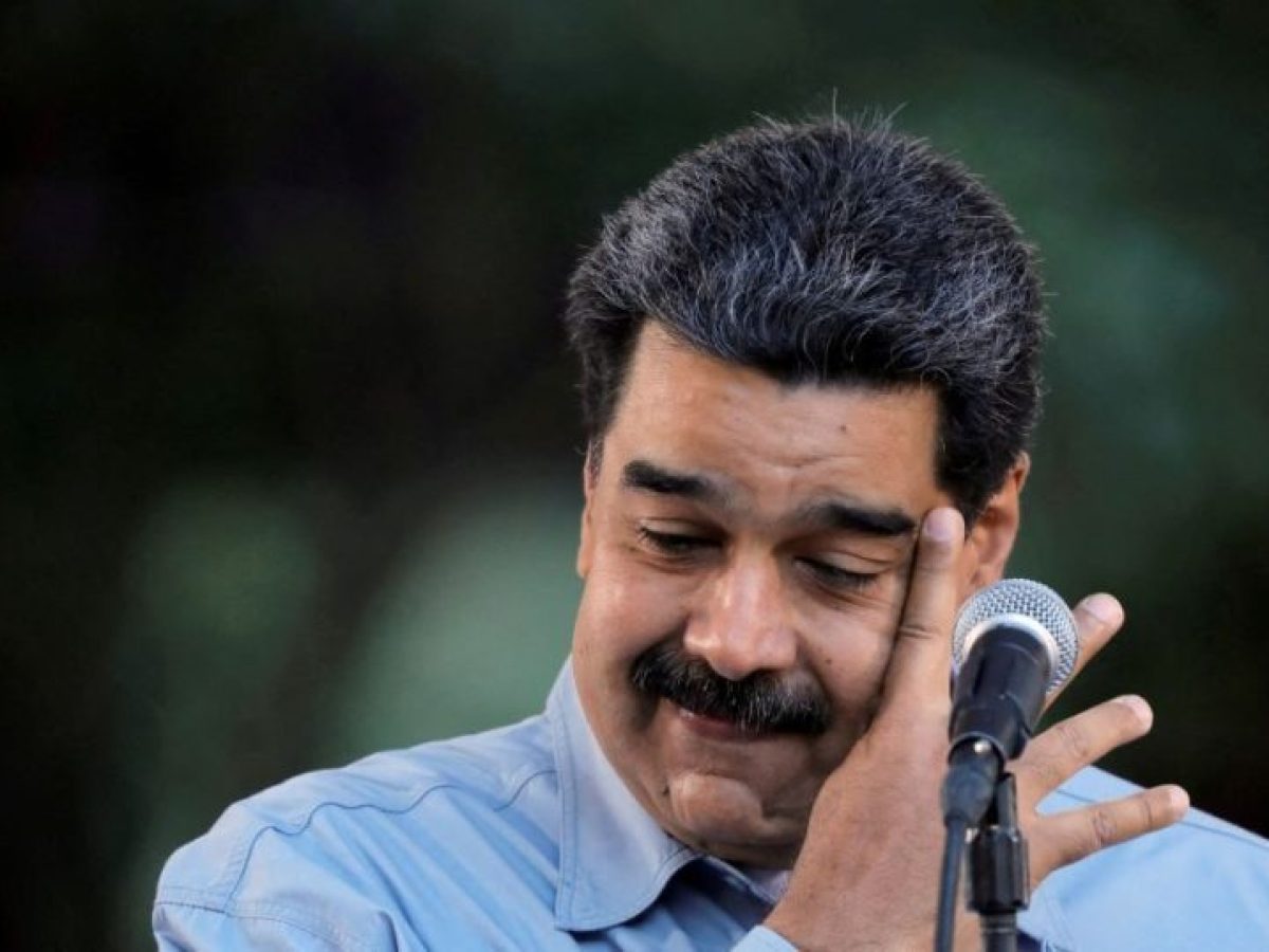 Φουντώνει η κόντρα κυβέρνησης με ΠΑΣΟΚ και ΣΥΡΙΖΑ για τον Μαδούρο – Το «καρφί» Μαρινάκη για τον Τσίπρα