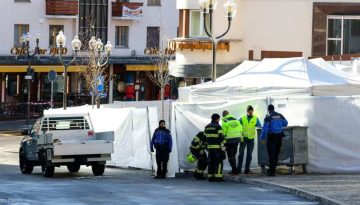 &Gamma;&iota;ά&nu;&nu;&eta;&sigmaf; &Lambda;&omicron;&beta;έ&rho;&delta;&omicron;&sigmaf;: &laquo;&Epsilon;&upsilon;&chi;ό&mu;&alpha;&sigma;&tau;&epsilon; &nu;&alpha; &mu;&eta;&nu; &upsilon;&pi;ά&rho;&chi;&epsilon;&iota; &kappa;&alpha;&nu;έ&nu;&alpha;&sigmaf; Έ&lambda;&lambda;&eta;&nu;&alpha;&sigmaf; &mu;&epsilon;&tau;&alpha;&xi;ύ &tau;&omega;&nu; &theta;&upsilon;&mu;ά&tau;&omega;&nu;&raquo; &ndash; &Gamma;&rho;&alpha;&mu;&mu;ή &epsilon;&pi;&iota;&kappa;&omicron;&iota;&nu;&omega;&nu;ί&alpha;&sigmaf; &alpha;&pi;ό &tau;&omicron; &Upsilon;&Pi;&Epsilon;&Xi;
