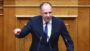 Γιώργος Γεραπετρίτης: Αναφαίρετο δικαίωμα τα 12 ναυτικά μίλια – Η Ελλάδα θα επιλέξει πότε θα το ασκήσει