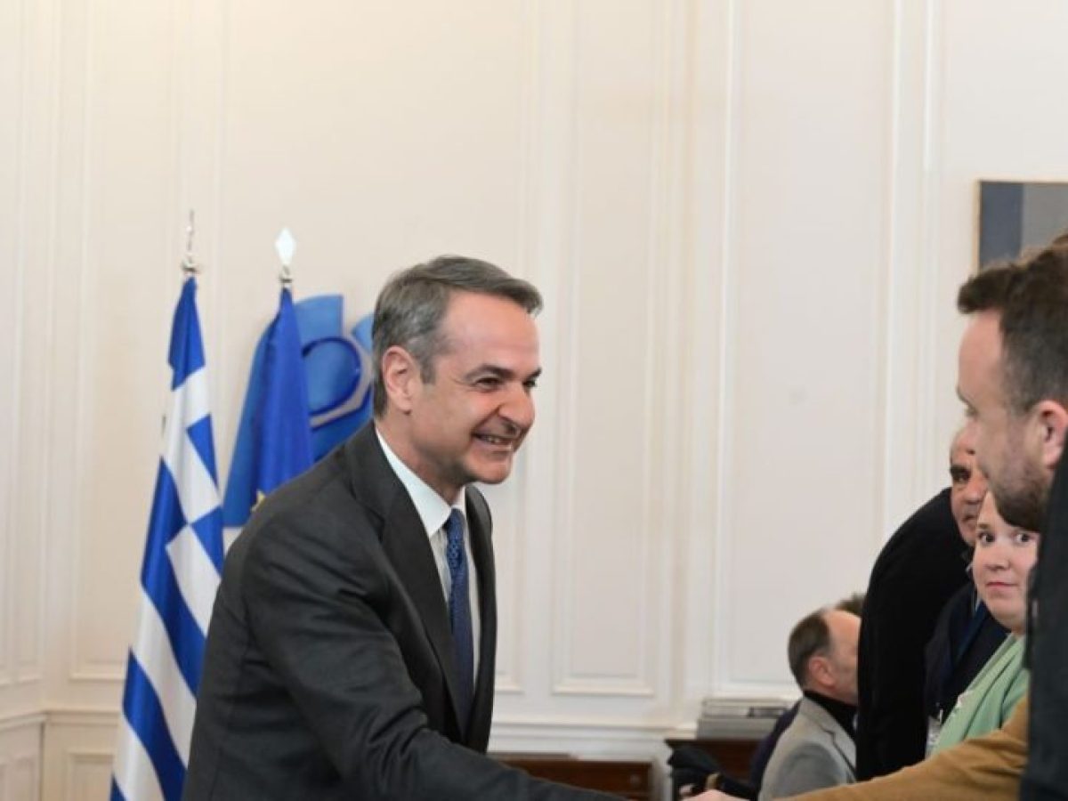 Οι αγρότες συναντούν τον Κυριάκο Μητσοτάκη στο Μαξίμου – Λεπτό προς λεπτό οι εξελίξεις