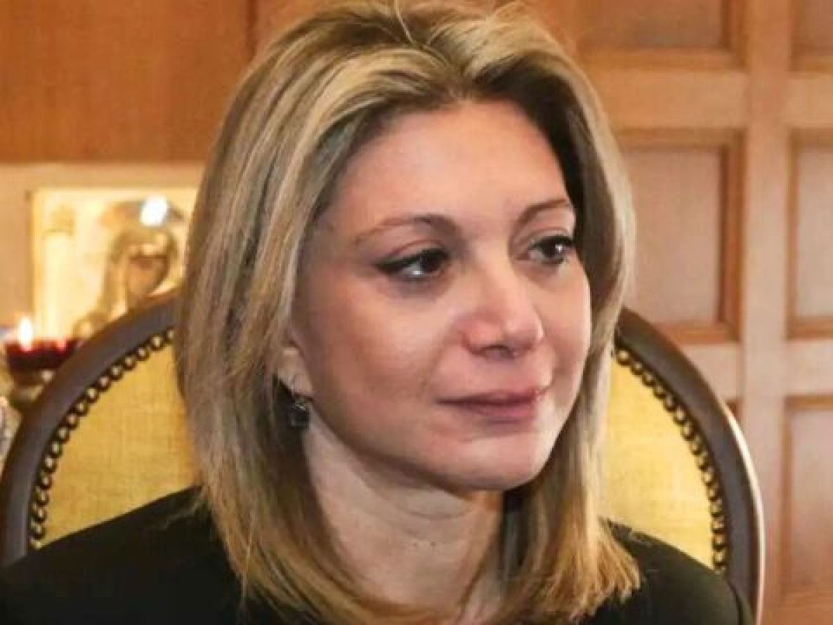 Η Καρυστιανού που αρνήθηκε να βγει στον ΣΚΑΪ, η τράπουλα που άρχισε να ξαναμοιράζεται στα δεξιά του Μητσοτάκη και το rebr