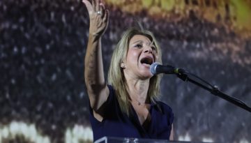 Η Καρυστιανού ξαναχτυπά: Μετά τις αμβλώσεις, τα Ελληνοτουρκικά – «να αποφασίσουν οι πολίτες για Ερντογάν!»