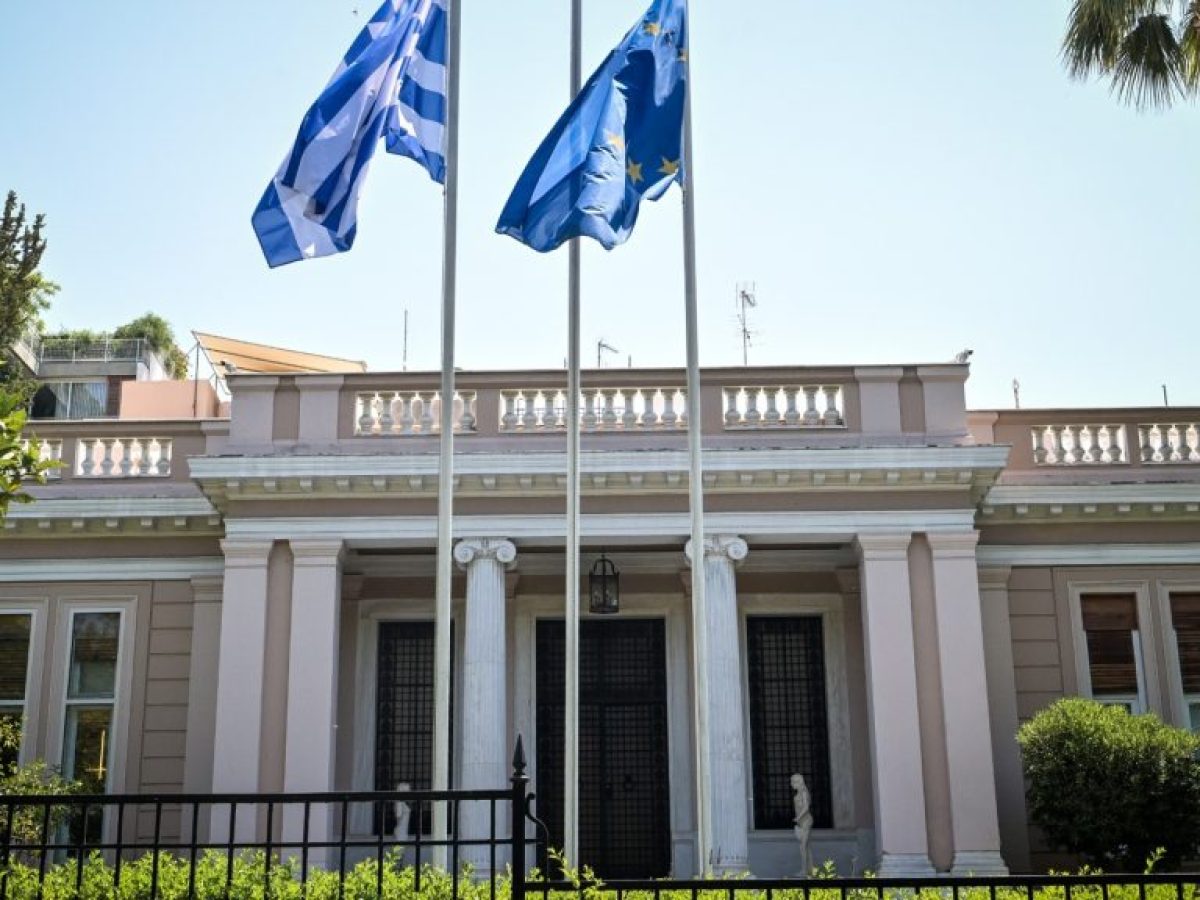 Η καθημερινότητα ζορίζει το Μαξίμου