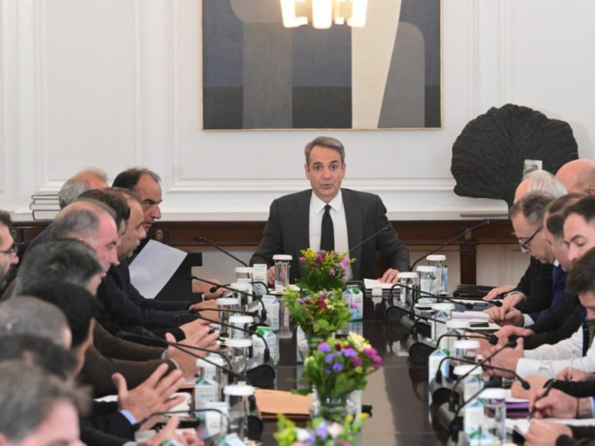 Η μαραθώνια σύσκεψη και οι τεχνικές βελτιώσεις – Σήμερα αποφασίζουν τα μπλόκα