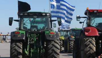 &Omicron;&iota; &laquo;&pi;&alpha;&lambda;&iota;&omicron;ί&raquo; &kappa;&alpha;&iota; &omicron;&iota; &laquo;&nu;έ&omicron;&iota;&raquo; &pi;&rho;&omega;&tau;&alpha;&gamma;&omega;&nu;&iota;&sigma;&tau;έ&sigmaf; &sigma;&tau;&alpha; &mu;&pi;&lambda;ό&kappa;&alpha;