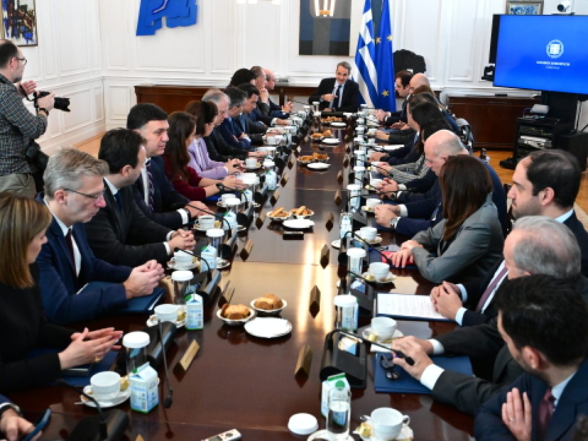 Υπουργικό συμβούλιο: Οι αποφάσεις για επιστολική ψήφο αποδήμων, γραφειοκρατία και προσιτή στέγη