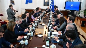 Υπουργικό συμβούλιο: Οι αποφάσεις για επιστολική ψήφο αποδήμων, γραφειοκρατία και προσιτή στέγη