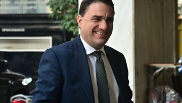 &Kappa;. &Tau;&sigma;&omicron;&upsilon;&kappa;&alpha;&lambda;ά&sigmaf;: &Mu;ό&nu;&omicron; &tau;&omicron; &Pi;&Alpha;&Sigma;&Omicron;&Kappa; &mu;&pi;&omicron;&rho;&epsilon;ί &nu;&alpha; &nu;&iota;&kappa;ή&sigma;&epsilon;&iota; &tau;&eta; &Nu;&Delta; &kappa;&alpha;&iota; &nu;&alpha; &tau;&eta; &sigma;&tau;&epsilon;ί&lambda;&epsilon;&iota; &sigma;&tau;&eta;&nu; &alpha;&nu;&tau;&iota;&pi;&omicron;&lambda;ί&tau;&epsilon;&upsilon;&sigma;&eta;