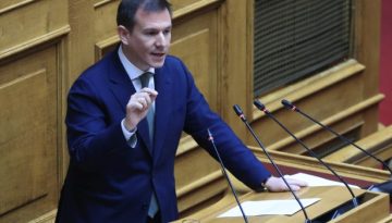 Κάθετος ο Δουδωνής: Εάν η ΝΔ θέλει συγκυβέρνηση με το ΠΑΣΟΚ, συγγνώμη, αλλά εμείς δεν τρώμε αυτό το γλυκό