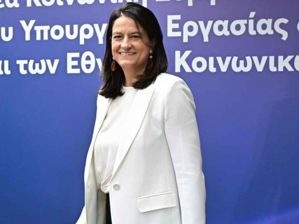 Κεραμέως: Στο 7,5% η ανεργία – Δεύτερο χαμηλότερο ποσοστό στην ιστορία της χώρας