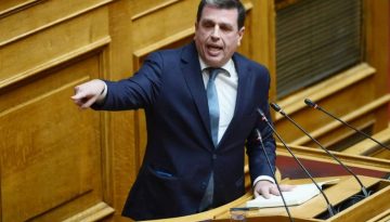 &Kappa;&alpha;&iota;&rho;ί&delta;&eta;&sigmaf;: Ό&pi;&omicron;&iota;&omicron;&sigmaf; &delta;ί&nu;&epsilon;&iota; ά&lambda;&lambda;&omicron;&theta;&iota; &sigma;&tau;&eta; &Zeta;&omega;ή &epsilon;ί&nu;&alpha;&iota; ά&sigma;&tau;&omicron;&chi;&omicron; &kappa;&alpha;&iota; &alpha;&tau;&upsilon;&chi;έ&sigmaf;