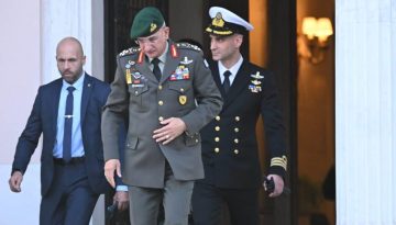&Kappa;&Upsilon;&Sigma;&Epsilon;&Alpha;: &Pi;&omicron;&iota;&omicron;&iota; &mu;&epsilon;&tau;&alpha;&kappa;&iota;&nu;&omicron;ύ&nu;&tau;&alpha;&iota; &sigma;&tau;&iota;&sigmaf; &alpha;&nu;ώ&tau;&alpha;&tau;&epsilon;&sigmaf; &theta;έ&sigma;&epsilon;&iota;&sigmaf; &Gamma;&Epsilon;&Sigma;,&Gamma;&Epsilon;&Nu; &kappa;&alpha;&iota; &Gamma;&Epsilon;&Alpha; &ndash; Ό&lambda;&alpha; &tau;&alpha; &omicron;&nu;ό&mu;&alpha;&tau;&alpha;