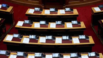 Κυβερνητικός βουλευτής σε μαθητές: Προσοχή, η ΤΝ μπορεί να σας δώσει και ψευδείς πληροφορίες