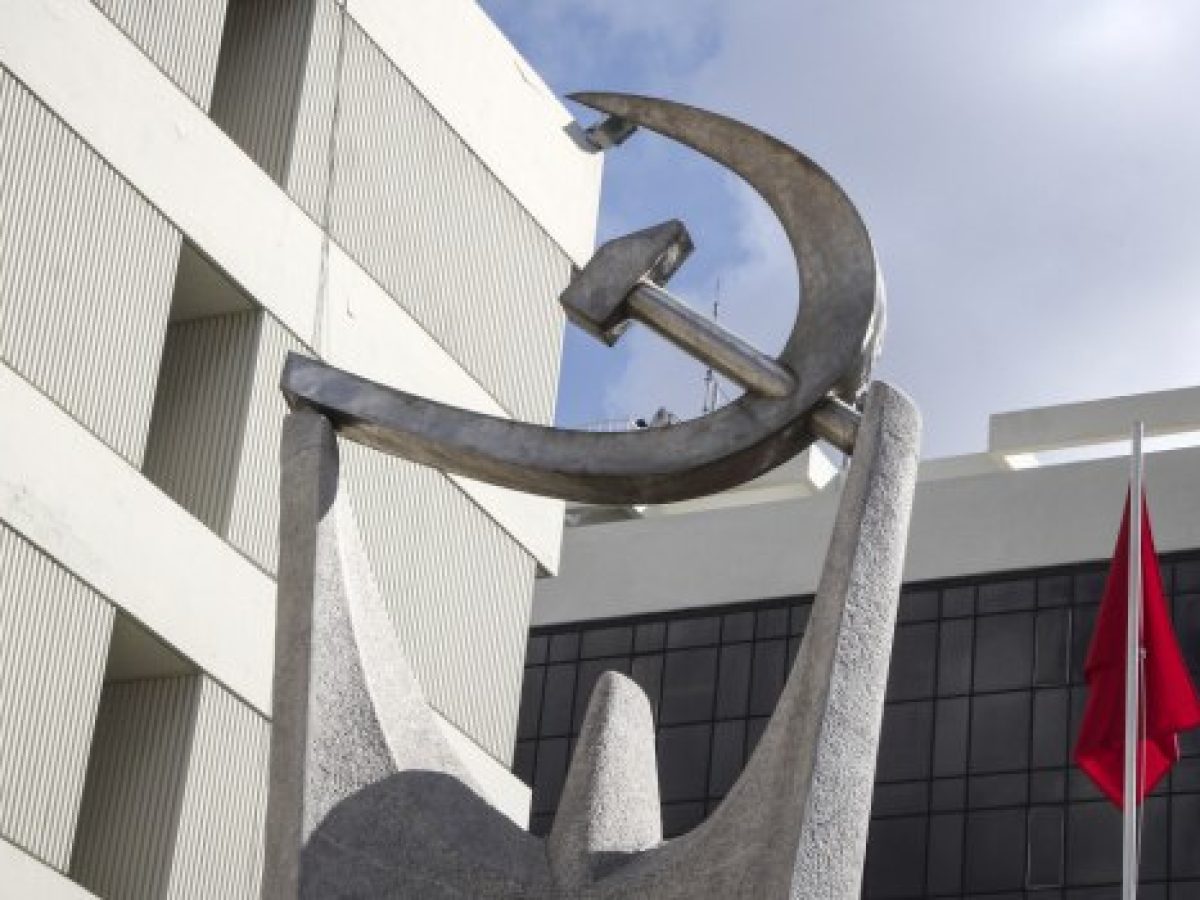 ΚΚΕ: Μνημείο πρόκλησης και πολιτικής εξαπάτησης οι δηλώσεις Μητσοτάκη για τους αγρότες