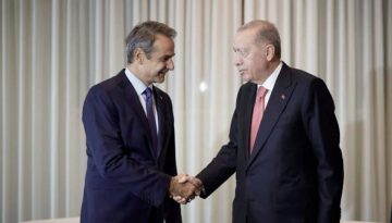 &laquo;&Kappa;&lambda;&epsilon;&iota;&delta;ώ&nu;&epsilon;&iota;&raquo; &gamma;&iota;&alpha; &Phi;&epsilon;&beta;&rho;&omicron;&upsilon;ά&rho;&iota;&omicron; &tau;&omicron; &Alpha;&nu;ώ&tau;&alpha;&tau;&omicron; &Sigma;&upsilon;&mu;&beta;&omicron;ύ&lambda;&iota;&omicron; &Sigma;&upsilon;&nu;&epsilon;&rho;&gamma;&alpha;&sigma;ί&alpha;&sigmaf; &Epsilon;&lambda;&lambda;ά&delta;&alpha;&sigmaf; &ndash; &Tau;&omicron;&upsilon;&rho;&kappa;ί&alpha;&sigmaf;