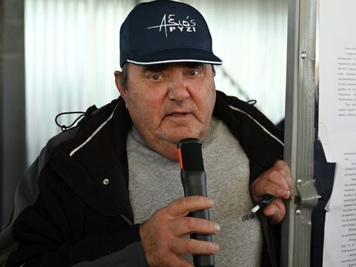 &laquo;&Kappa;ό&pi;&eta;&kappa;&epsilon;&raquo; &omicron; &Alpha;&nu;&epsilon;&sigma;&tau;ί&delta;&eta;&sigmaf; &alpha;&pi;ό &tau;&omicron; &Mu;&alpha;&xi;ί&mu;&omicron;&upsilon;