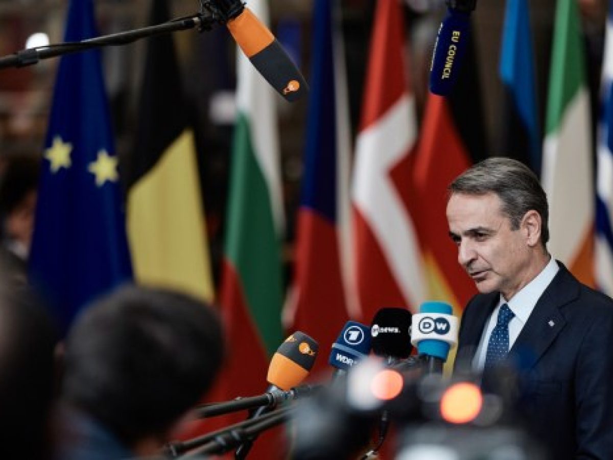 Λεκτικές πιρουέτες Μητσοτάκη: Η Ευρώπη να παραμείνει ενωμένη διατηρώντας ανοιχτούς διαύλους συνεννόησης με τις ΗΠΑ