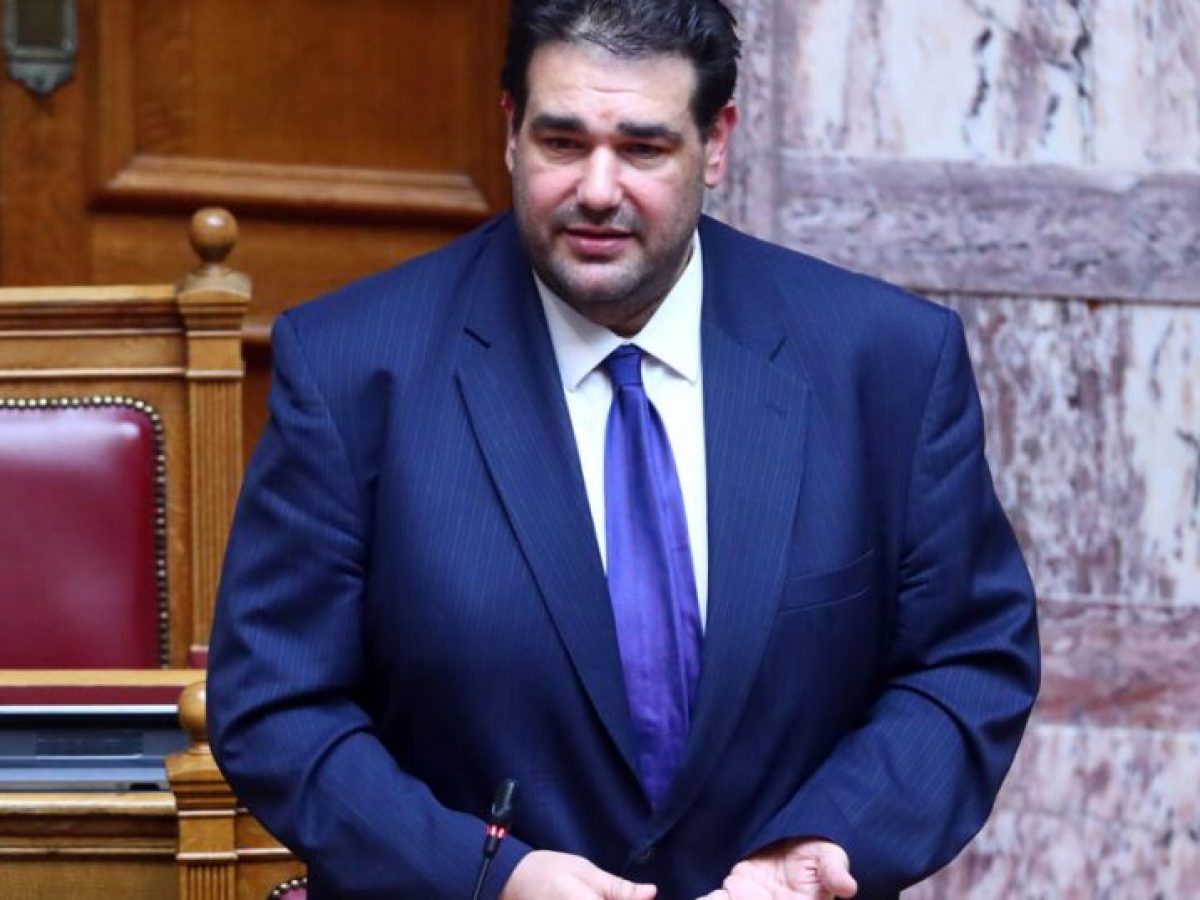 Λιβάνιος: Τέλος στις σχολικές επιτροπές – Διαφάνεια και έλεγχος στη διαχείριση των πόρων των σχολείων