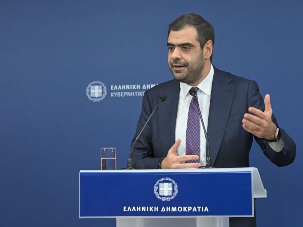 Μαρινάκης: Πώς απαντά στην κριτική Τσίπρα – Οι υπαινιγμοί για το κόμμα Καρυστιανού