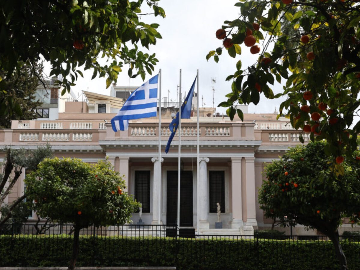 &Mu;&alpha;&xi;ί&mu;&omicron;&upsilon; &ndash; &tau;&alpha; &mu;έ&tau;&rho;&alpha; &gamma;&iota;&alpha; &tau;&omicron; &kappa;&upsilon;&kappa;&lambda;&omicron;&phi;&omicron;&rho;&iota;&alpha;&kappa;ό: &Epsilon;&xi;&upsilon;&pi;&nu;&alpha; &phi;&alpha;&nu;ά&rho;&iota;&alpha;, &lambda;&iota;&gamma;ό&tau;&epsilon;&rho;&alpha; &phi;&omicron;&rho;&tau;&eta;&gamma;ά &sigma;&tau;&omicron;&nu; &Kappa;&eta;&phi;&iota;&sigma;ό &kappa;&alpha;&iota;&hellip; &pi;&omicron;&delta;&eta;&lambda;&alpha;&tau;ό&delta;&rho;&omicron;&mu;&omicron;&iota;