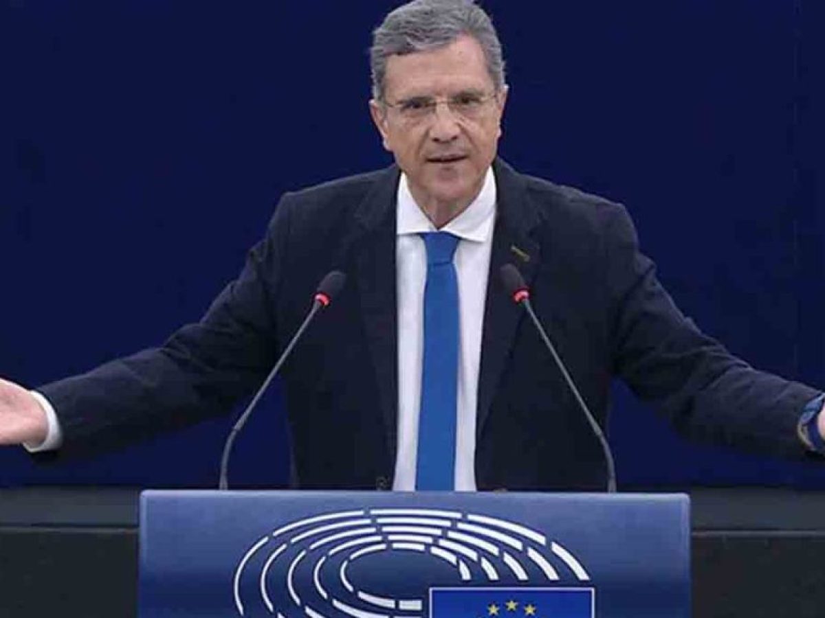 Μεταναστευτικό: Επείγουσα χρηματοδότηση για Έβρο, Αιγαίο, Κρήτη ζήτησε ο Γ. Αυτιάς