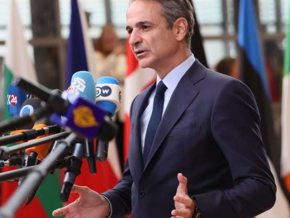 Μητσοτάκης από Ζάγκρεμπ: Απαραίτητες οι αμυντικές δαπάνες για την ασφάλεια