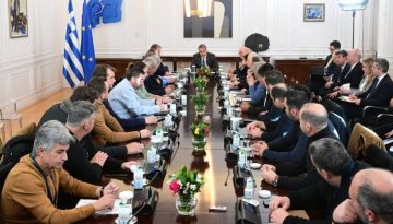 &Mu;&eta;&tau;&sigma;&omicron;&tau;ά&kappa;&eta;&sigmaf; &sigma;&epsilon; &alpha;&gamma;&rho;ό&tau;&epsilon;&sigmaf;: &Tau;&iota;&sigmaf; &epsilon;&xi;&epsilon;&lambda;ί&xi;&epsilon;&iota;&sigmaf; &tau;&iota;&sigmaf; &delta;&iota;&alpha;&mu;&omicron;&rho;&phi;ώ&nu;&omicron;&upsilon;&nu; &omicron;&iota; &pi;&alpha;&rho;ό&nu;&tau;&epsilon;&sigmaf; &kappa;&alpha;&iota; ό&chi;&iota; &omicron;&iota; &alpha;&pi;ό&nu;&tau;&epsilon;&sigmaf;
