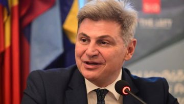 &Nu;&iota;&kappa;ό&lambda;&alpha;&sigmaf; &Phi;&alpha;&rho;&alpha;&nu;&tau;&omicron;ύ&rho;&eta;&sigmaf;: &Delta;&epsilon;&nu; &xi;έ&rho;&omega; &alpha;&nu; &theta;&alpha; &mu;&pi;&omicron;&rho;&epsilon;ί &omicron; &Sigma;&Upsilon;&Rho;&Iota;&Zeta;&Alpha; &nu;&alpha; έ&chi;&epsilon;&iota; &epsilon;&upsilon;&rho;&omega;&beta;&omicron;&upsilon;&lambda;&epsilon;&upsilon;&tau;έ&sigmaf; &tau;&eta;&nu; &epsilon;&pi;ό&mu;&epsilon;&nu;&eta; &phi;&omicron;&rho;ά