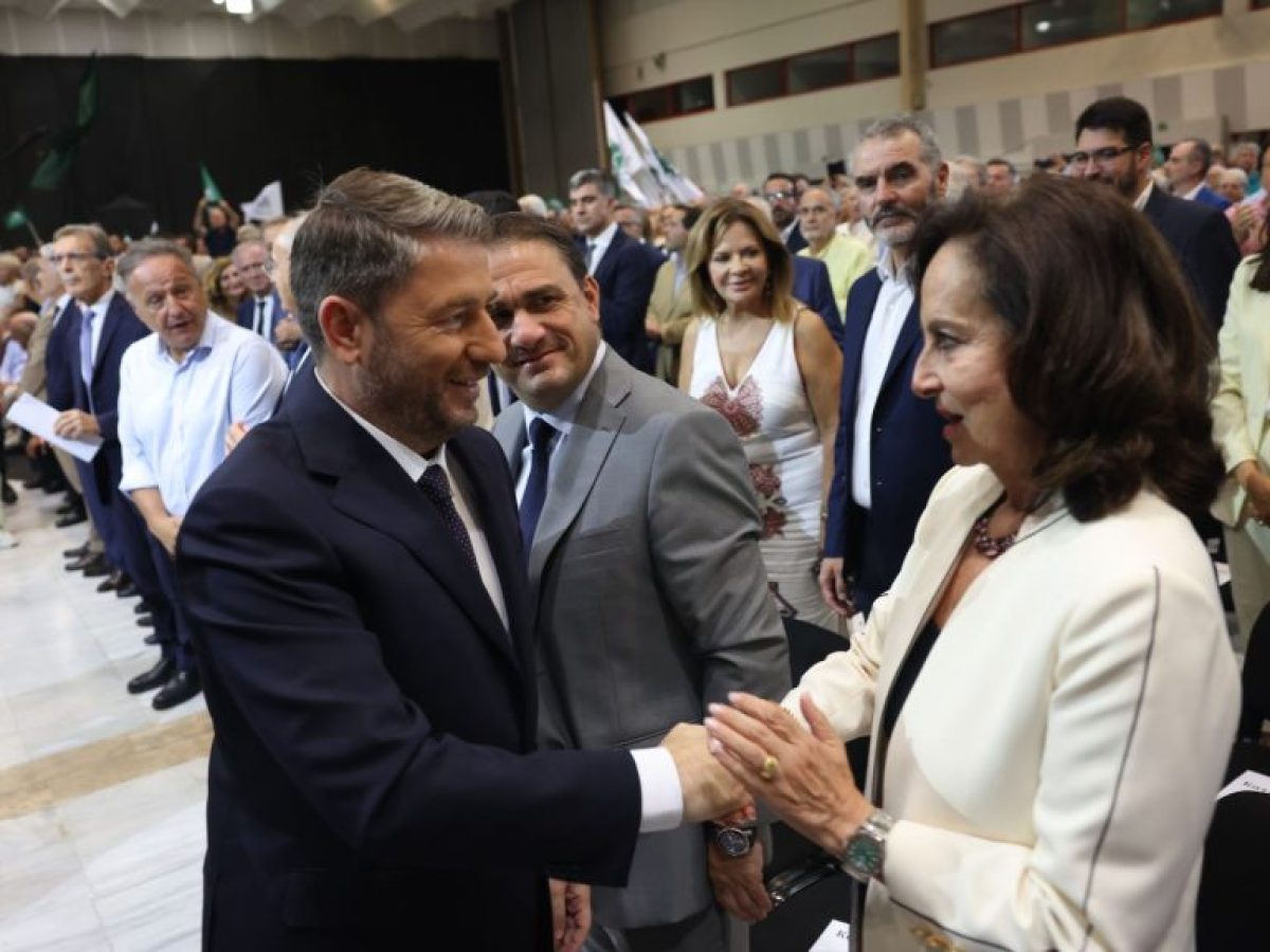 &Omicron; &Alpha;&nu;&delta;&rho;&omicron;&upsilon;&lambda;ά&kappa;&eta;&sigmaf; ά&nu;&omicron;&iota;&xi;&epsilon; &tau;&omicron; &pi;&alpha;&rho;ά&theta;&upsilon;&rho;&omicron; &gamma;&iota;&alpha; &tau;&eta;&nu; έ&lambda;&epsilon;&upsilon;&sigma;&eta; &Kappa;&alpha;&sigma;&iota;&mu;ά&tau;&eta; &sigma;&tau;&omicron; &Pi;&Alpha;&Sigma;&Omicron;&Kappa; &kappa;&alpha;&iota; &eta; &Delta;&iota;&alpha;&mu;&alpha;&nu;&tau;&omicron;&pi;&omicron;ύ&lambda;&omicron;&upsilon; &pi;&rho;&omicron;&tau;&epsilon;ί&nu;&epsilon;&iota; &sigma;&kappa;&iota;ώ&delta;&eta; &kappa;&upsilon;&beta;έ&rho;&nu;&eta;&sigma;&eta;